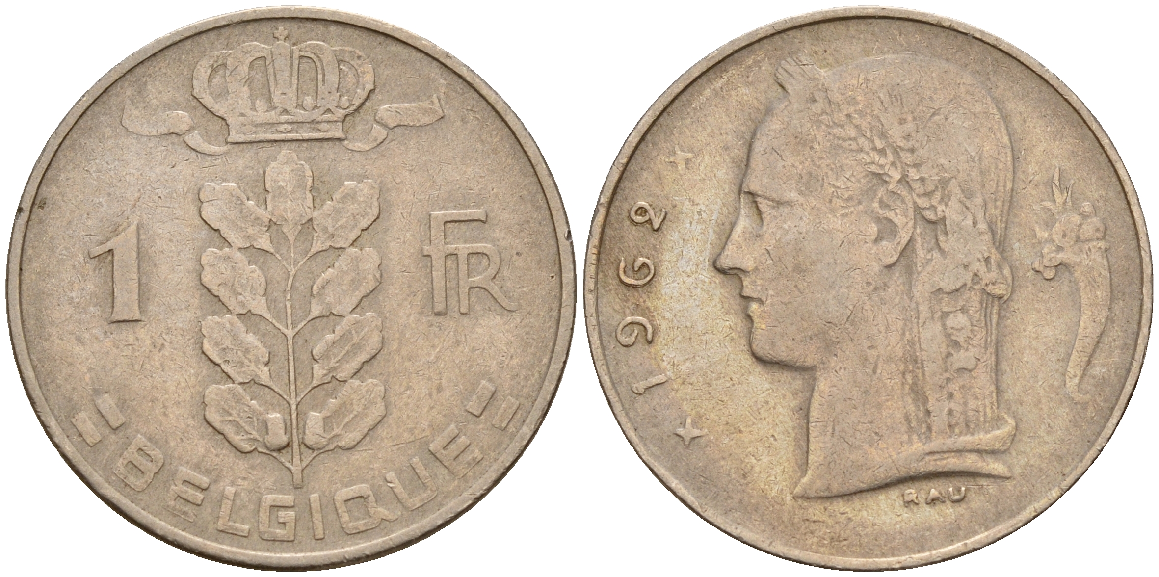 Монеты россии 1993 года. Биметаллическая монета 50 рублей 1993. 50 Рублей 1993 года немагнитная. 50 Рублей 1993 года. 50 Рублевая монета 1993 года.