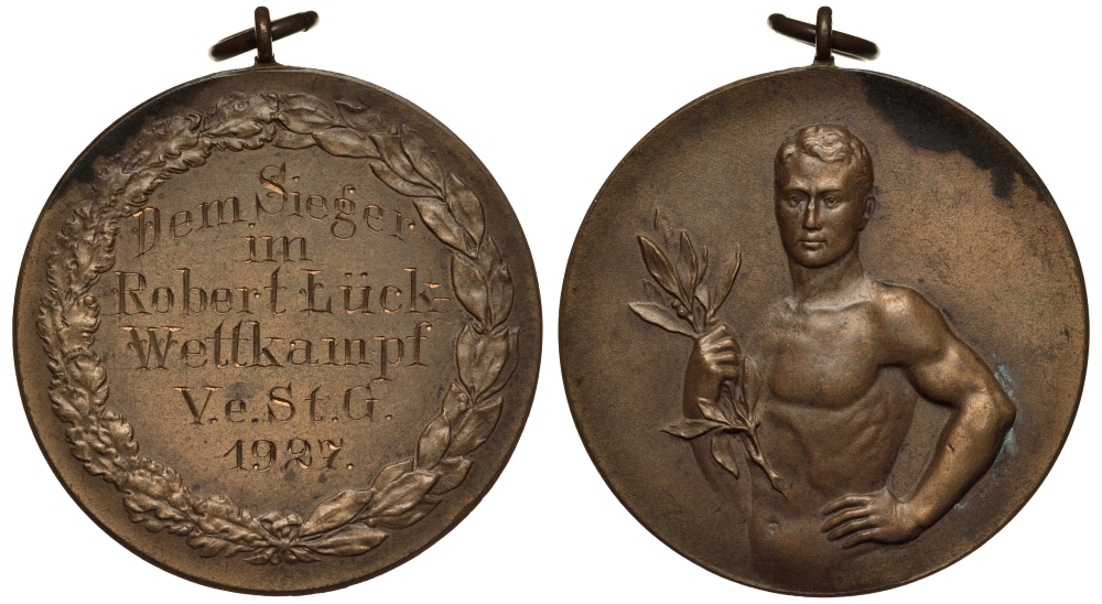 Фашистские медали. Медаль 1708 Мюллер. Медали Германии. Настольные медали Германии. Германские награды.