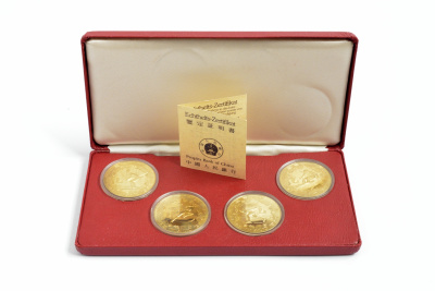 Китай набор из 4 монет по 1 юаню 1980 Зимние Олимпийские игры в Лейк-Плесиде 1980 года, в оригинальной коробке, с сертификатом KM PS5 бронза PROOF 7-6-1-36