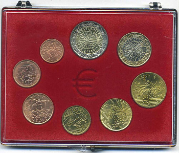 Франция евронабор из 8 монет 1999-2003 в пластиковой коробке  биметалл  UNC  7-5-6-27