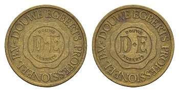 Нидерланды, B.de Koning Leiden жетон для торгового автомата - Douwe Egberts диаметр 19,5 мм, вес 3,4 гр латунь 4655-725