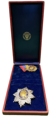 Венесуэла орден Освободителя (также называется орден бюст Боливара), звезда, шейная медаль и фрачник 2-4-2-30