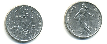ФРАНЦИЯ 1/2 ФРАНКА 1967 KM 931.1 никель 25-822