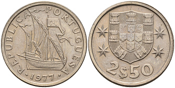Португалия 2,5 эскудо 1977 парусник KM 590 медно-никель  UNC  4152-1115