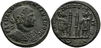 Римская Империя нуммий 332 Констанций II в ранге цезаря GLORIA EXERCITVS Лугдун Good Very fine (степень редкости R2) RIC 255 бронза 1073-9-97