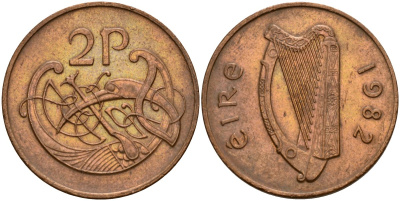 Ирландия 2 пенсов 1982 Виньетка в виде стилизованной птицы из второй библии Карла II Лысого KM 21 бронза 4140-245