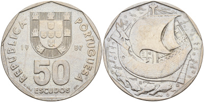 Португалия 50 эскудо 1987 парусник KM 636 медно-никель    4157-734