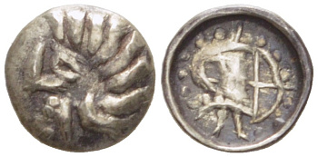 Древняя Греция, Скифия обол 250 - 130 гг. до н.э. Согдиана, Скифская Даха, голова/лучник, 0,43 гр MACW 350 серебро 1073-11-85