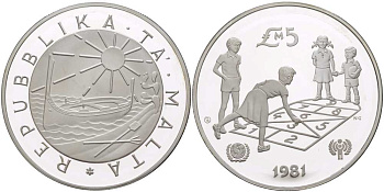 Мальта 5 фунтов 1981 Международный год защиты детей, дети играют в классики KM 53 серебро PROOF 01-181-11