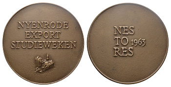 Нидерланды медаль "Университет экономики Найенроде" 1963 диаметр 89 мм, вес 233,5 гр, в оригинальной упаковке 3-4-6-15