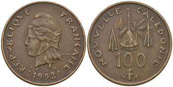 Французская Новая Каледония 100 франков 1992 хижина среди сосен и пальм, (IEOM) KM 15, Schoen 16, Lec 137 никель бронза 88-1031