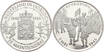 Нидерланды медаль ND Голландия в войне 1940-1945, победа 5 мая 1945 года, 31,3 гр, 45,0 мм  серебро  PROOF  11-242-31