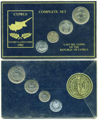 Кипр набор из 4 монет 1982 официальный набор в буклете UNC 5-4-3-77