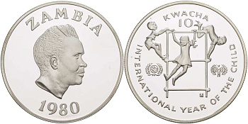 Замбия 10 квача 1980 международный год детей, президент Каунда KM 21 серебро PROOF 01-107-32