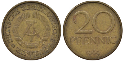 ГДР 20 пфеннигов 1969 А, первый год KM 11 латунь 62-955