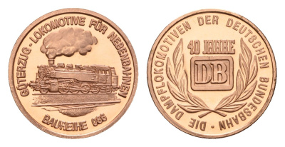 ФРГ медаль из серии 40 лет Bundesbahn (Бундесбан) - Guterzug-lokomotive fur nebenbahnen (Baureihe 086) 1989 государственные железные дороги, диаметр 18 мм, вес 2,3 гр алюминий плакированный медью UNC 4685-727