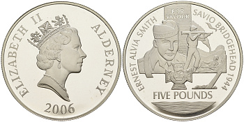 Олдерни 5 фунтов 2006 Виктория Кросс; Эрнест Смит, Елизавета II (1952-2022) KM 150 серебро PROOF 11-170-13