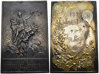 Нидерланды плакетка 1898 клуб фотографов-любителей Амстердама, первый приз IGN. BISPINCK, размер 95,5 Х 60,5 мм., вес 125,8 гр. 00-00