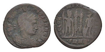 Римская Империя нуммий 330-335 Константин II в ранге цезаря, CONSTANTINVS IVN NOB C/GLORIA EXERCITVS, Гераклея RIC 117 биллон 4644-758