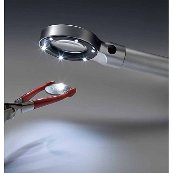 Лупа со светодиодной подсветкой, 3,2-кратное увеличение, немецкое качество оптики. Leuchtturm. Германия. 325392