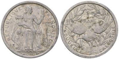 Французская Новая Каледония 1 франк 1988 птица кагу, (IEOM) KM 10, Schoen 10, Lec 48 алюминий 51-5156