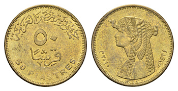 Египет 50 пиастров 2010 KM 942.2 сталь плакированная латунью aUNC 4662-236
