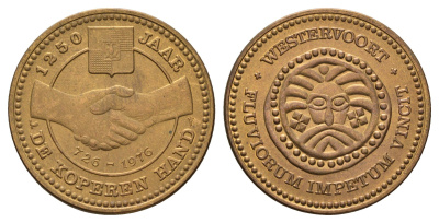 Нидерланды, Вестерворт муниципальный жетон - 1 "медная рука" 1976 диаметр 30 мм, вес 10 гр бронза 189-1123