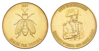 Франция жетон к 200-летию со дня рождения Наполеона-Бонапарта "Музей Мальмезона - Первый консул Бонапарта" 1969 компания Total, диаметр 25,8 мм, вес 5 гр железо плакированная латунью UNC 4637-517