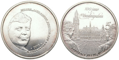 Нидерланды 5 евро 2013 100 лет Дворцу мира, Виллем-Александр (2013-) KM 333 медь плакированная серебром BU 210-517