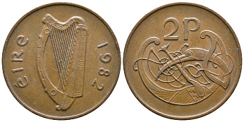 ИРЛАНДИЯ 2 ПЕНСА 1982 ВИНЬЕТКА В ВИДЕ СТИЛИЗОВАННОЙ ПТИЦЫ ИЗ ВТОРОЙ БИБЛИИ КАРЛА II ЛЫСОГО KM 21 бронза 4110-422