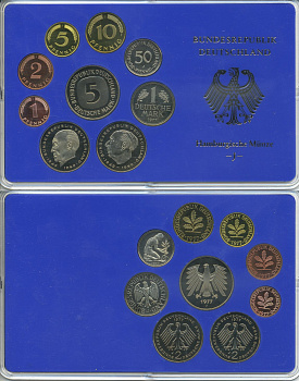 ФРГ набор из 9 монет 1977 J, официальный государственный набор, в пластике    PROOF  3540-15