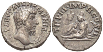 Римская Империя денарий 163 Луций Вер, L VERVS AVG ARMENIACVS, бюст императора / TR P III IMP II COS II , персонификация побежденной Армении, Рим, 3,32 гр RIC 505 серебро 1073-18-64