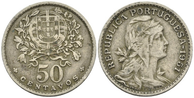 Португалия 50 сентаво 1951 KM 577 медно-никель 4148-335