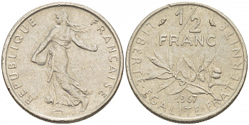 ФРАНЦИЯ 1/2 ФРАНКА 1967 KM 931.1 никель 3309-1112