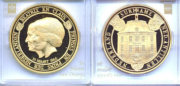 НИДЕРЛАНДЫ МЕДАЛЬ ND 10 МАРТА 1966 ГОДА СВАДЬБА ПРИНЦЕССЫ БЕАТРИКС И КЛАУСА бронза, позолота PROOF 5-3-1-93