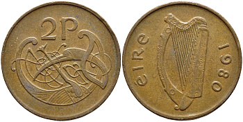 ИРЛАНДИЯ 2 ПЕНСА 1980 ВИНЬЕТКА В ВИДЕ СТИЛИЗОВАННОЙ ПТИЦЫ ИЗ ВТОРОЙ БИБЛИИ КАРЛА II ЛЫСОГО KM 21 бронза 4394-425