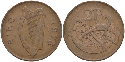 Ирландия 2 пенса 1976 виньетка в виде стилизованной птицы из второй библии Карла II Лысого KM 21 бронза 4144-944