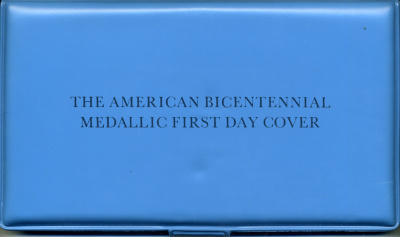 США медаль и комплект марок 1976 конверт Первого дня гашения, 200 лет США, в оригинальной упаковке UNC 7-7-3