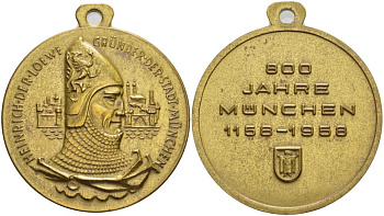 БАВАРИЯ МЕДАЛЬ 1958 800 ЛЕТ ГОРОДУ МЮНХЕНУ, ГЕНРИХ ЛЕВ, ОСНОВАТЕЛЬ МЮНХЕНА, С КОЛЬЦОМ ДЛЯ ПОДВЕСКИ, ДИАМЕТР 39 ММ. жёлтый металл 1084-9-62