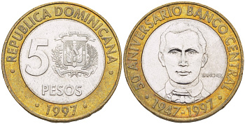 Доминиканская республика 5 песо 1997 50 лет центральному банку KM 88 биметалл 4541-1057