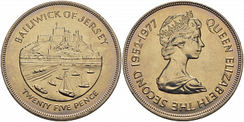 Гернси 25 пенсов 1978 Королевский визит, в оригинальной пластиковой коробке KM 32 медно-никель UNC 1085-4-22