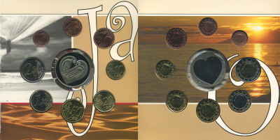 Бельгия евронабор из 8 монет + жетон 2004 любовь, в оригинальном буклете UNC 1-5-3-4