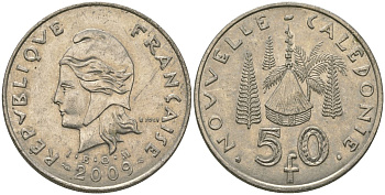 Французская Новая Каледония 50 франков 2009 хижина среди сосен и пальм, (IEOM) KM 13a, Schoen 15a, Lec 128i медно-никель 114-721
