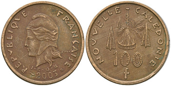 Французская Новая Каледония 100 франков 2003 хижина среди сосен и пальм, (IEOM) KM 15, Schoen 16, Lec 139g никель латунь 4149-331