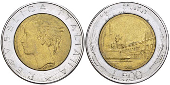 Италия 500 лир 1982 R, Квиринальский дворец в Риме KM 111 биметалл 113-1236