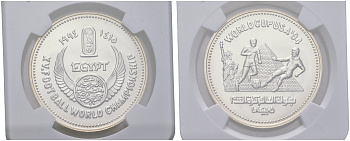 Египет 5 фунтов 1994 15 Чемпионат мира по футболу в США, игроки на фоне пирамид, в слабе NGC UNC DETAILS KM 736 серебро  UNC  15-011-12