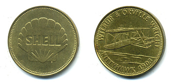 ЕВРОПА ЖЕТОН ND SHELL, САМОЛЕТ БРАТЬЕВ РАЙТ KITTYHAWK 1903 желтый металл 89-1753