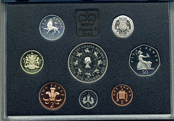 Великобритания набор из 8 монет 1993 в пластике, с сертификатом, в оригинальной коробке Spink PS51 PROOF 00-00