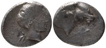 Древняя Греция, Кария, Галикарнас гемиобол 400 - 340 гг. до н.э. голова Аполлона / голова барана, 0,42 гр SNG Helsinki 873; SNG Kayhan 996 серебро 1073-9-55