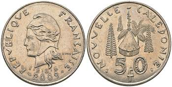 Французская Новая Каледония 50 франков 2009 хижина среди сосен и пальм, (IEOM) KM 13a, Schoen 15a, Lec 128i медно-никель 115-943